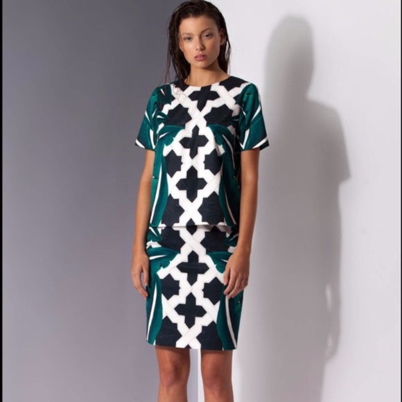 Final! Cameo Palm Leaf Print Floral Pencil Skirt - Picture 2 of 7